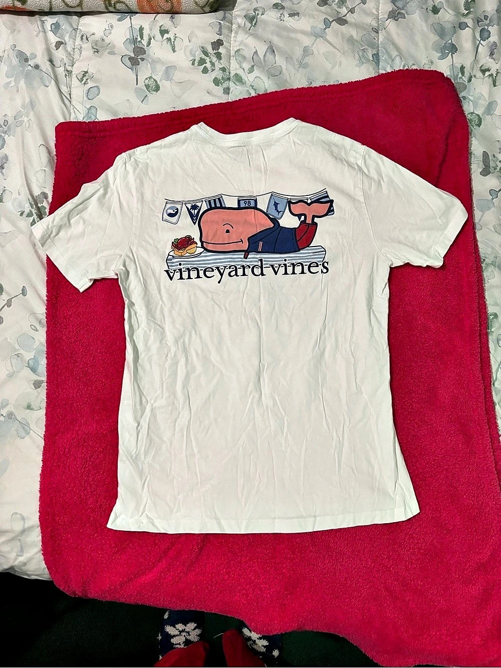Women’s Vineyard Vines Lobster Roll Whale Short-Sleeve Pocket Tee White-Size S